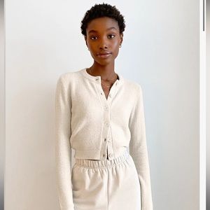 Aritzia Wilfred free shrunken longsleeve cardigan